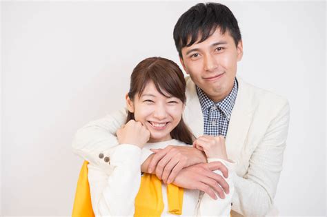 男性が 本当に 心を 許 した 女性にだけする変な愛情表現7選|男性が本当に心を許した女性だけにする変な愛情表現7選